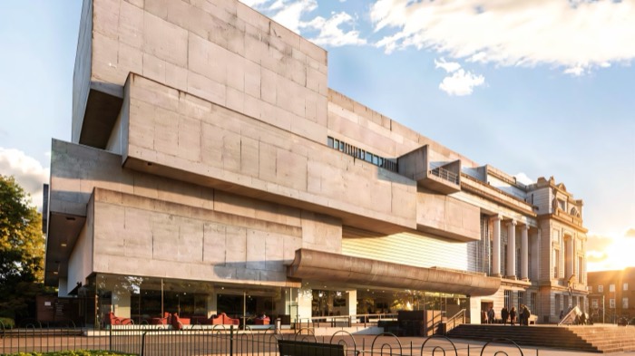 The modern concrete extension of the Ulster Museum in evening sun