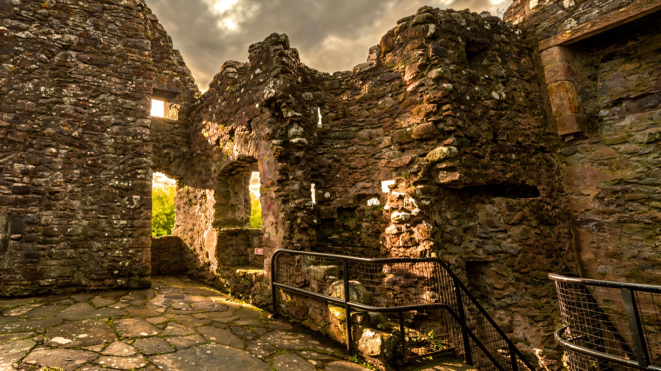 Inside the bawn — the old stone walls and cobbled paths of Tully Castle